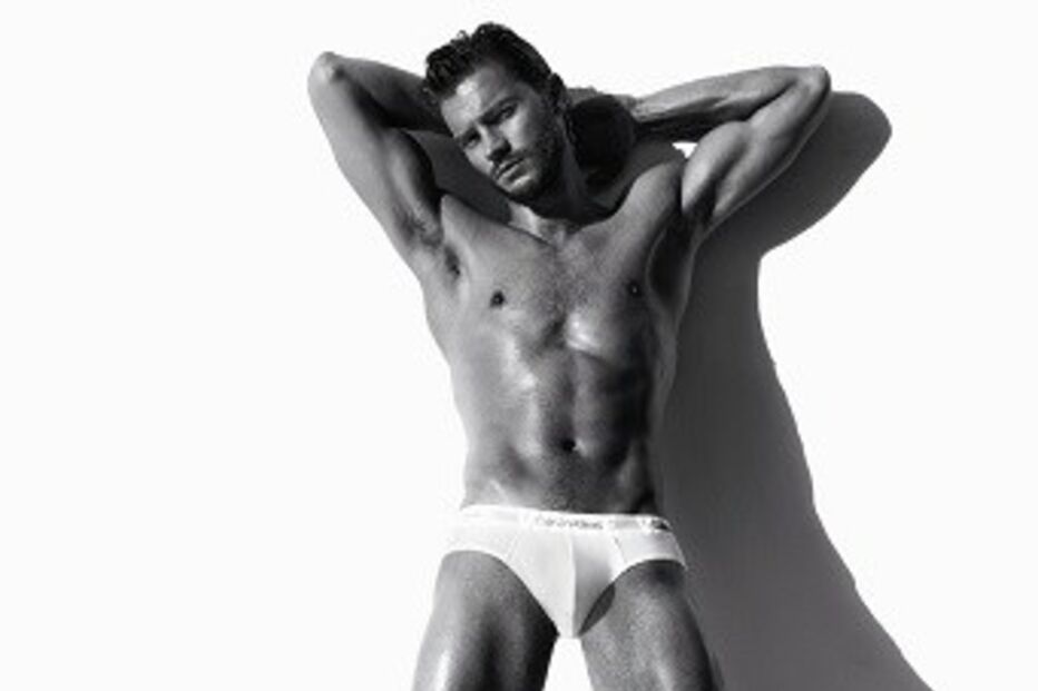 01-04-2015_10_46_18 Jamie-Dornan-3-8-12-03.jpg