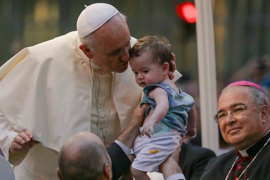 Batismos, aumentam, papa, Francisco