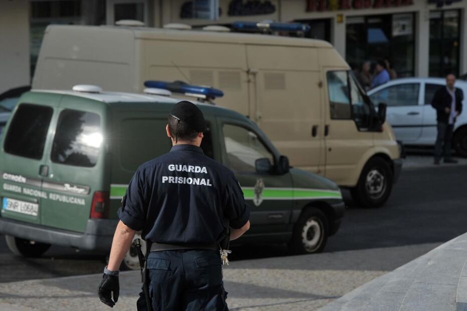 guarda prisional
