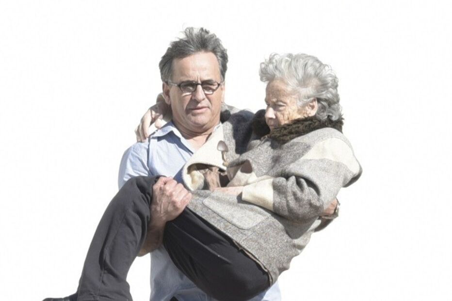 zezé camarinha, mãe, salva, irmã, família