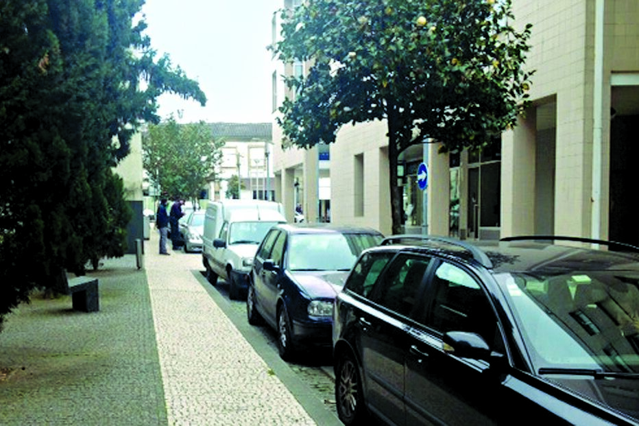 Empresa ‘vigia’ polícias a multar 