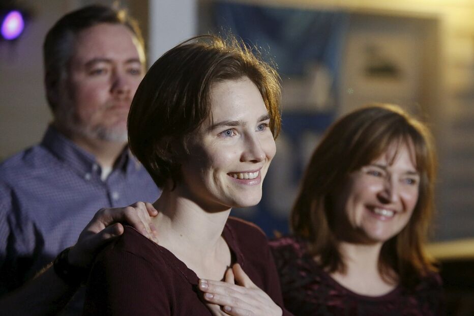 17-04-2015_13_10_34 amanda knox.jpg