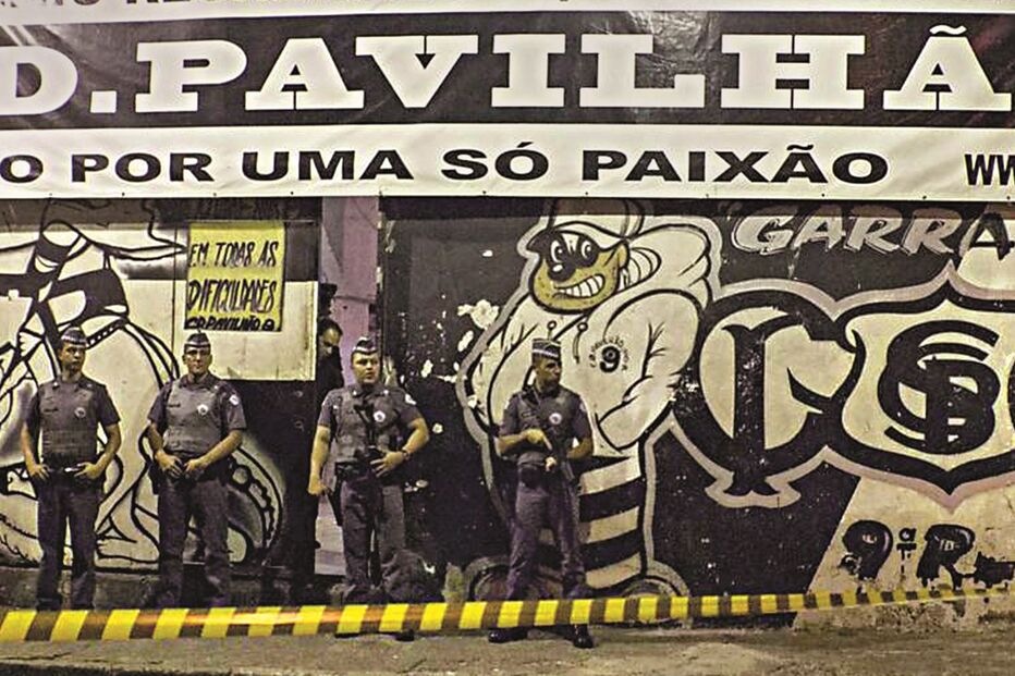 Oito mortos em sede de claque 