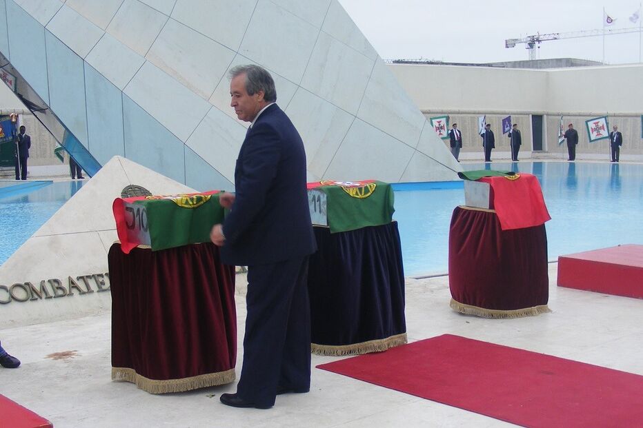 22-04-2015_17_03_48 Foto C.M. GuinÃ© (1).jpg