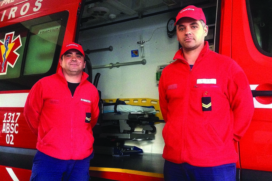 Menina nasce na autoestrada 
