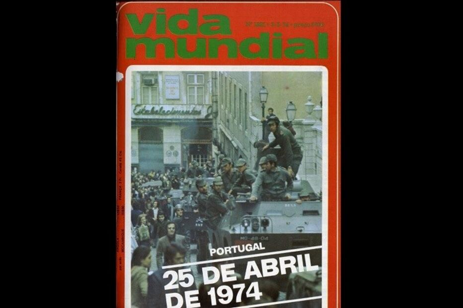 23-04-2015_18_54_19 3 - Capa da revista Vida Mundial do dia 3 de Maio de 1974..JPG