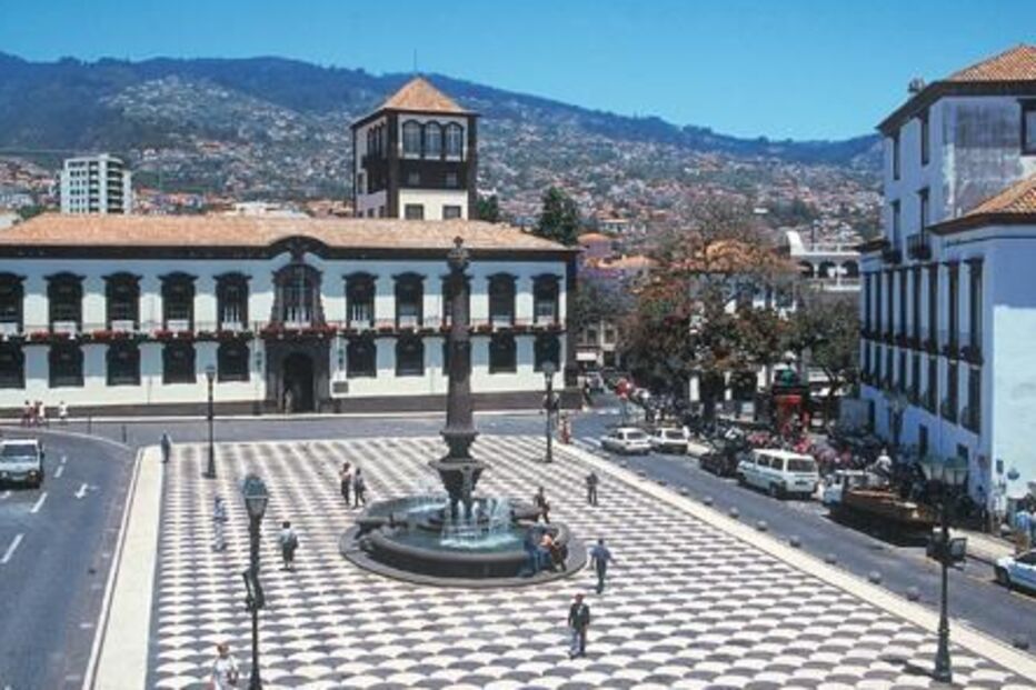 Fachada do Tribunal do Funchal