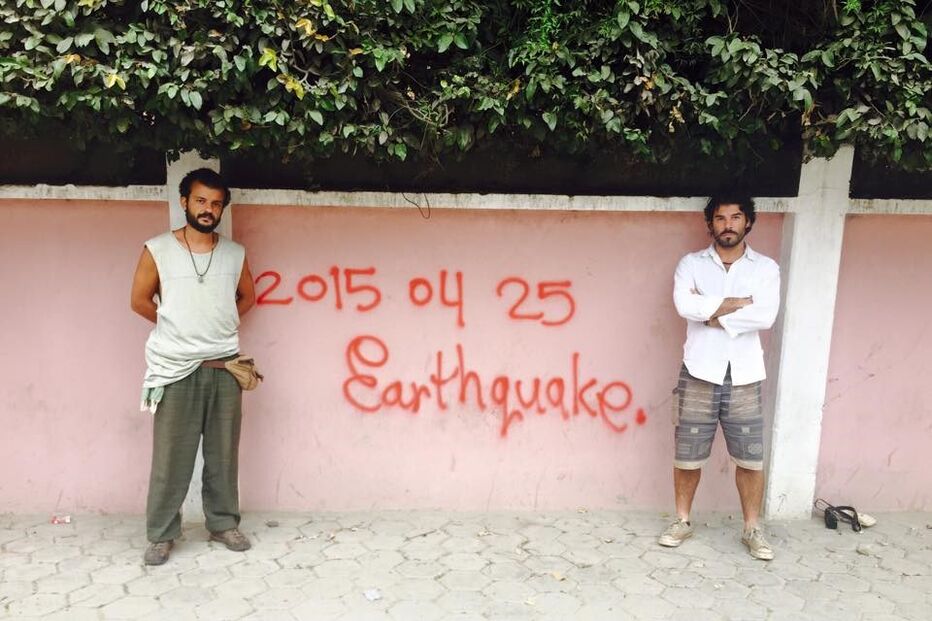 28-04-2015_17_18_22 nepal1.jpg