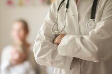 Médico, estetoscópio