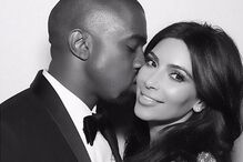 25-05-2015_12_09_41 booth.jpg