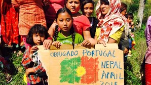 Katmandu: "Obrigado Portugal, nós também somos Nepal"