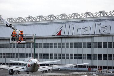 Itália limita reabastecimento em quatro aeroportos