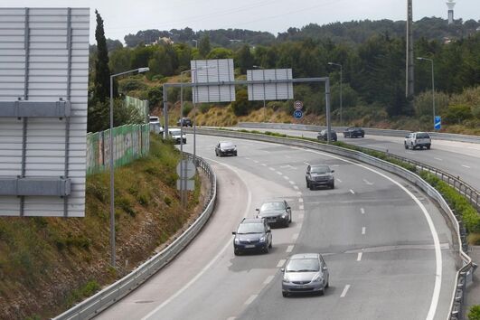 Derrocada corta trânsito na A5 no sentido Lisboa-Cascais