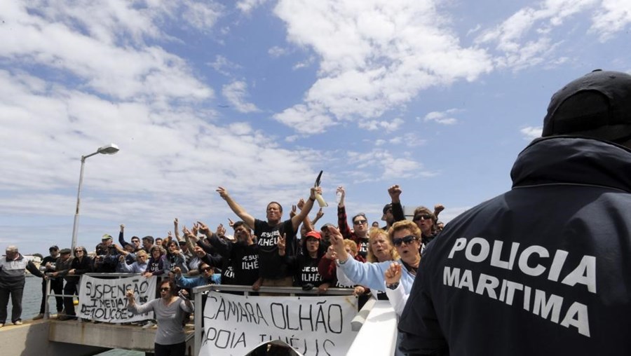 Protestos contra demolições têm decorrido no Algarve