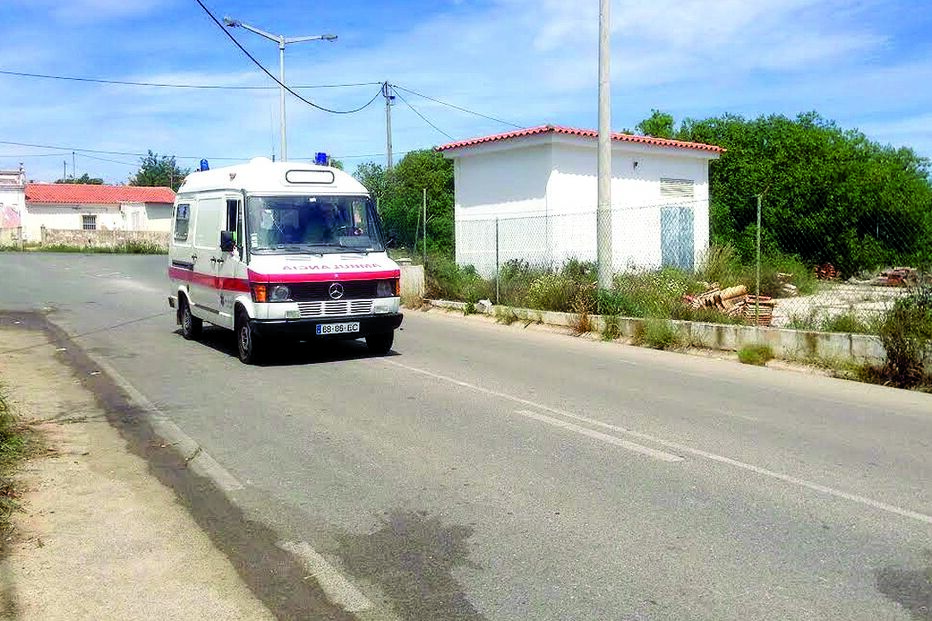 Despiste de trator faz cinco feridos 