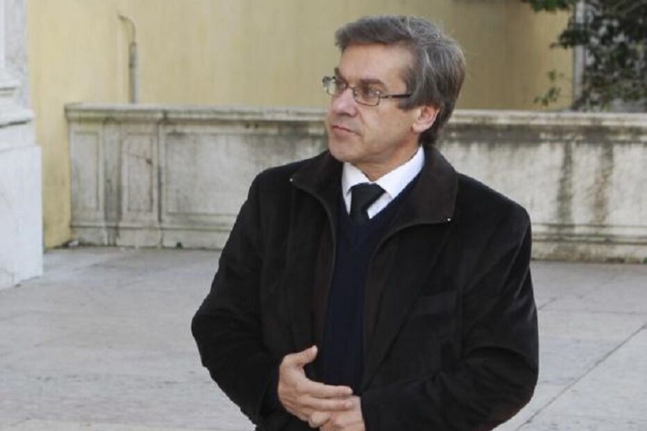 Jorge Lacão, deputado, socialista, PS