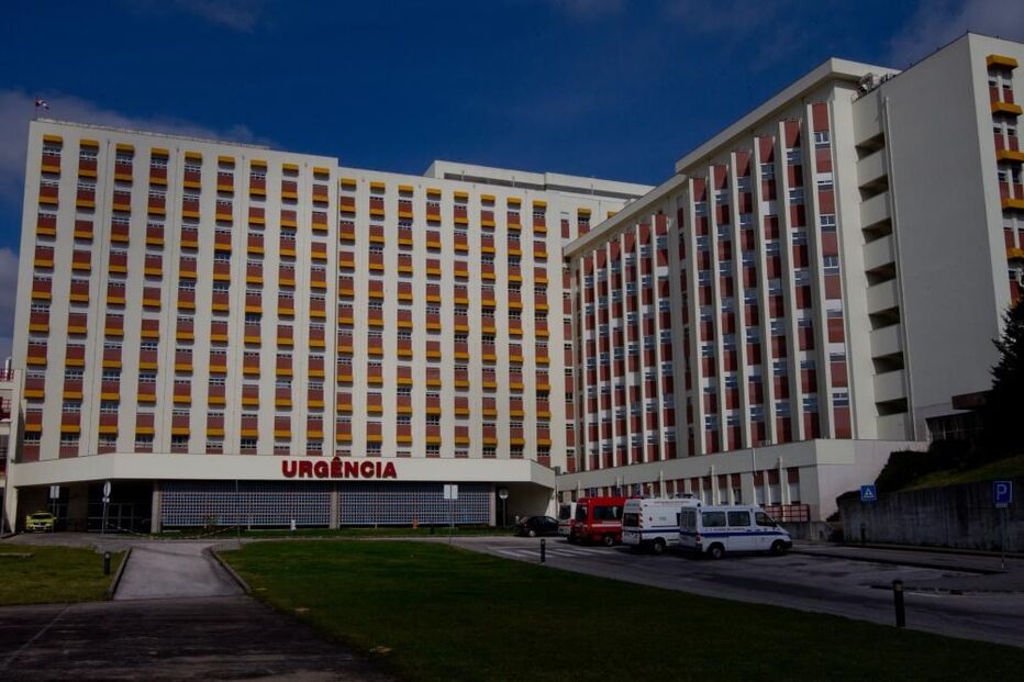 Hospital, Coimbra, ambulância