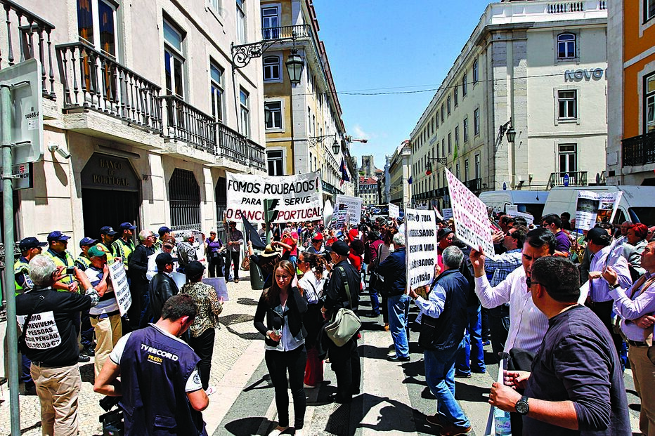 Créditos do BESA sob investigação 