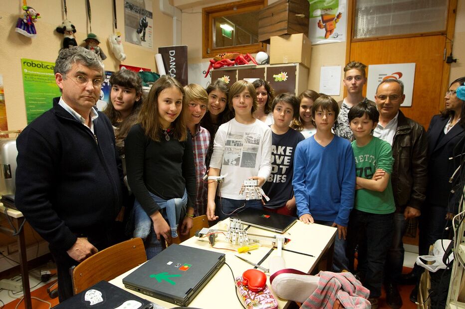 torres vedras, alunos, mão biónica