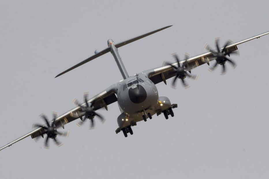 Airbus, A400M, avião, militar, transporte