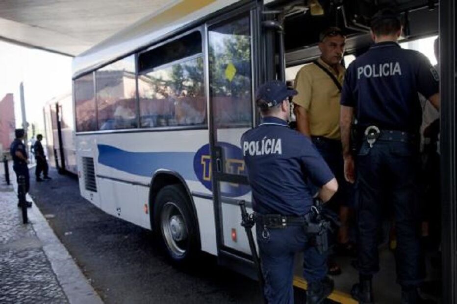 TST, polícias, Transportes Sul do Tejo, 