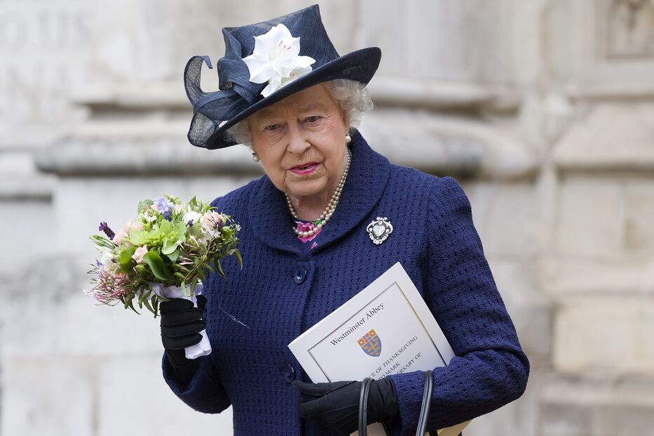 Isabel II, monarquia, realeza, rainha