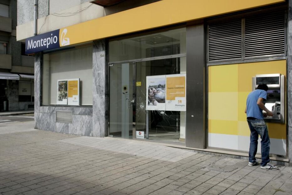 Novo Banco, BCP, Montepio, DBRS, rating,bancos, economia, negócios e finanças, macroeconomia