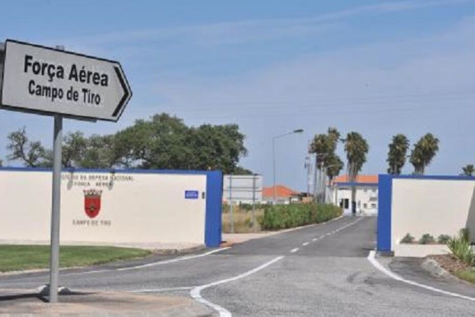 16-05-2015_01_41_24 14 militar.jpg