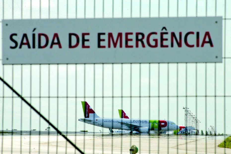 Neeleman quer renegociar dívida 