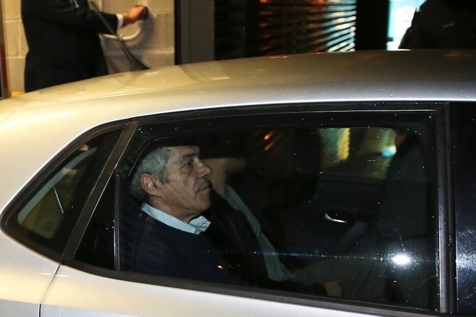 José Sócrates, preso, detido