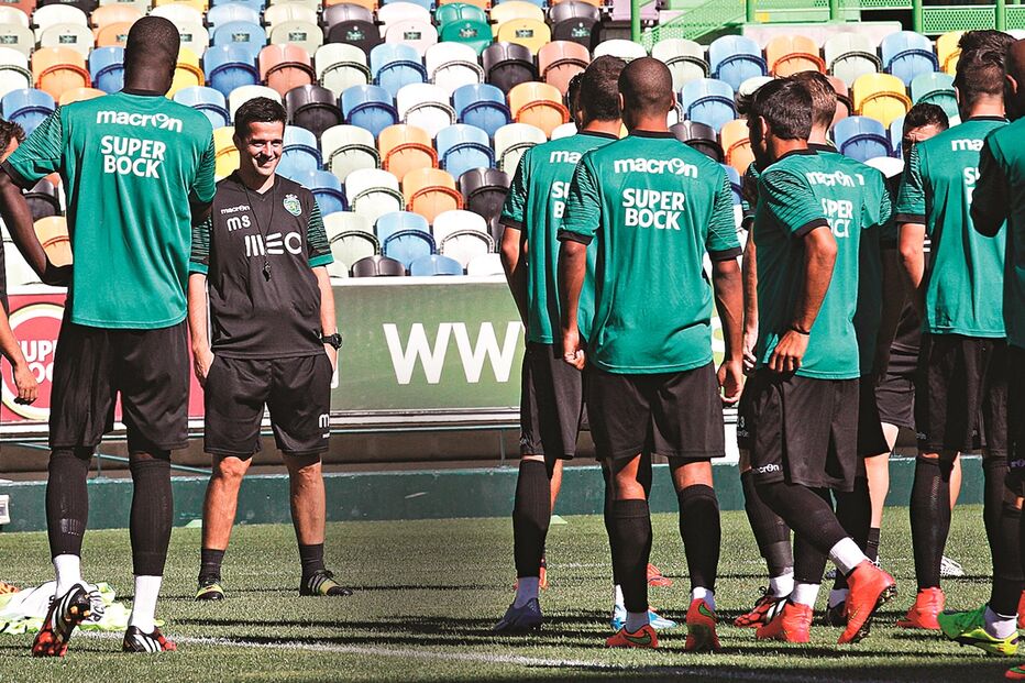 Revolução com a Taça em vista  