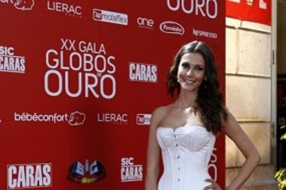 25-05-2015_10_02_56 claudia borges.jpg