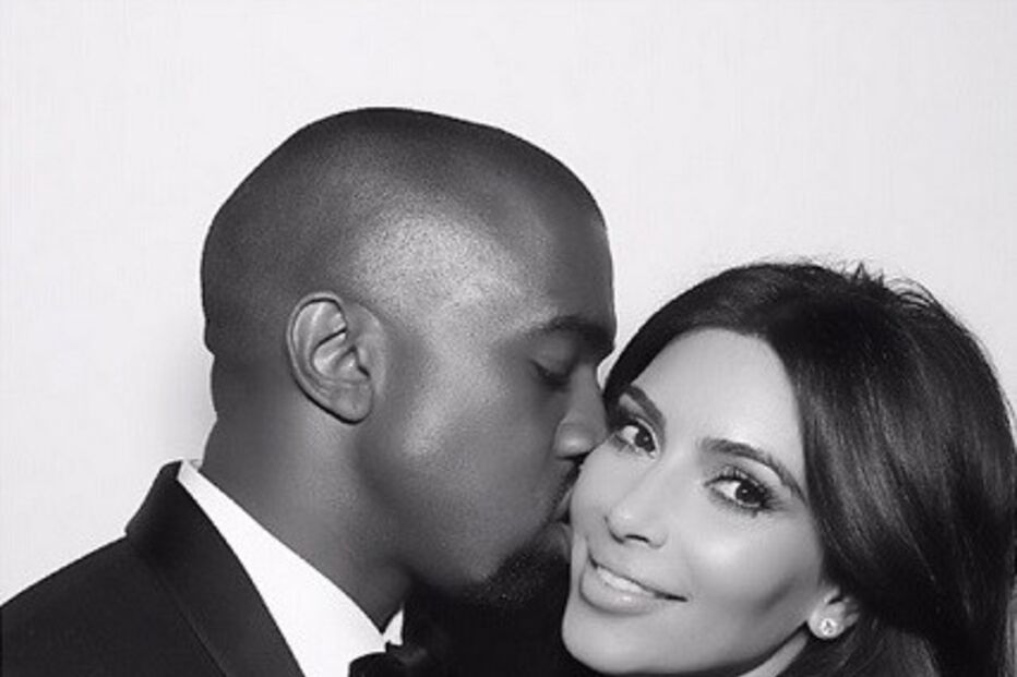 25-05-2015_12_09_41 booth.jpg