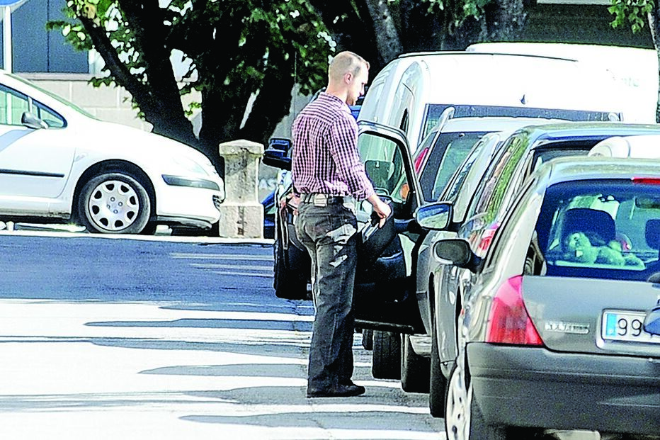 PSP continua a liderar esquadra 