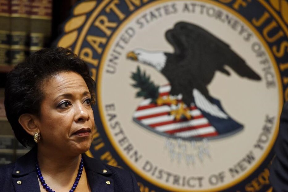 27-05-2015_18_29_40 Loretta Lynch.JPG