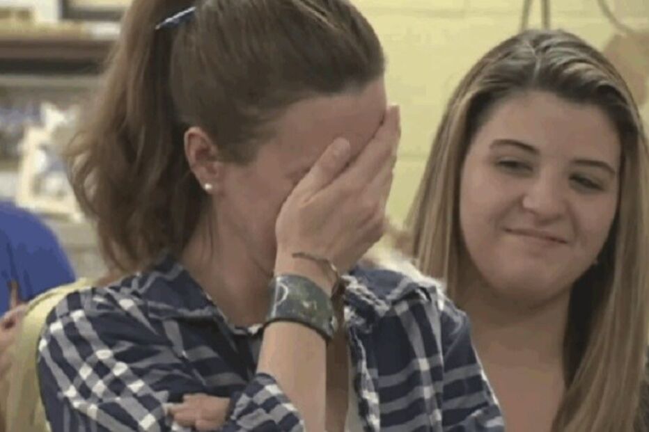 Professora, cancro, alunos, angariam, viagem, dinheiro