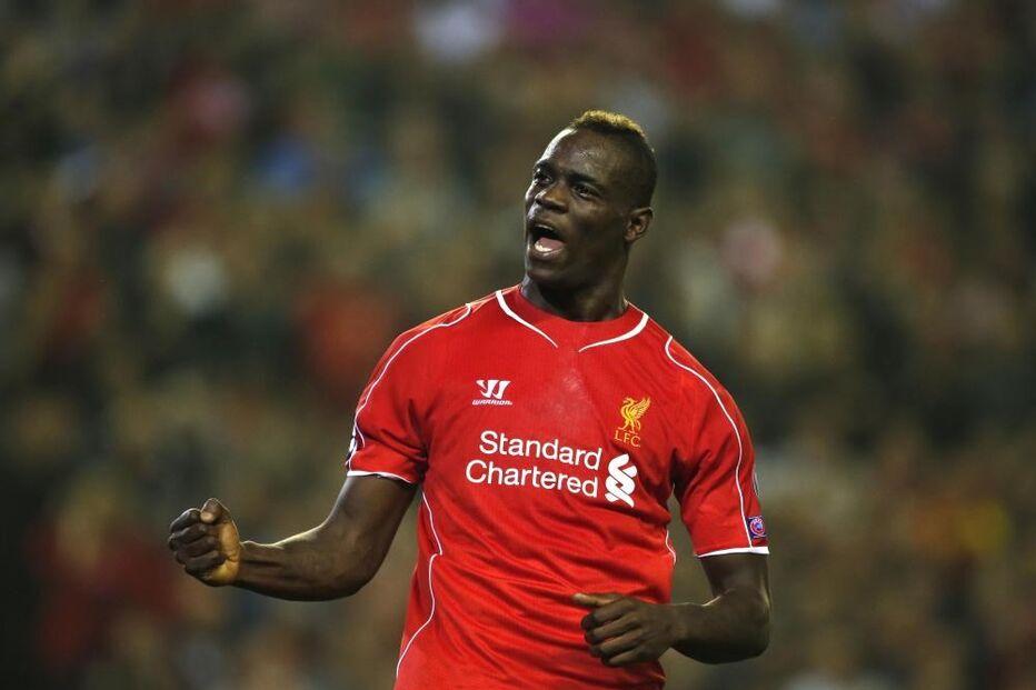 Mario Balotelli, Lisboa, diversão, futebolista, Enock, irmão, Liverpool