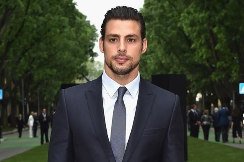 Cauã Reymond, Brasil, brasileiro, espião, corpo, nu, balneário, ginásio