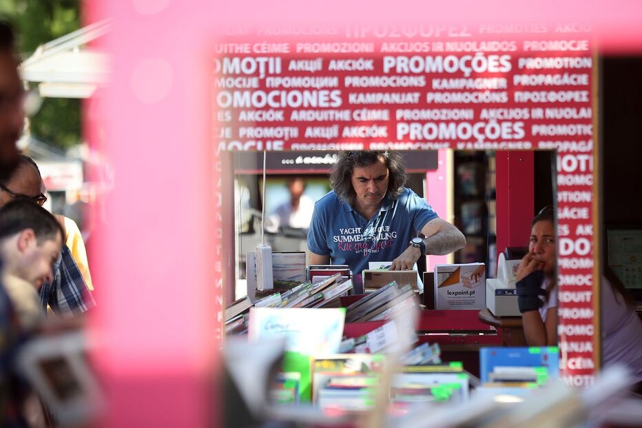 29-05-2015_03_39_22 39 feira livro.jpg