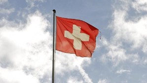 Professores de português na Suíça em greve