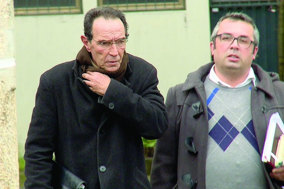 Desvia milhões e livra-se da prisão 