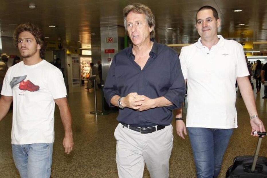 jorge jesus, sporting, férias, aeroporto