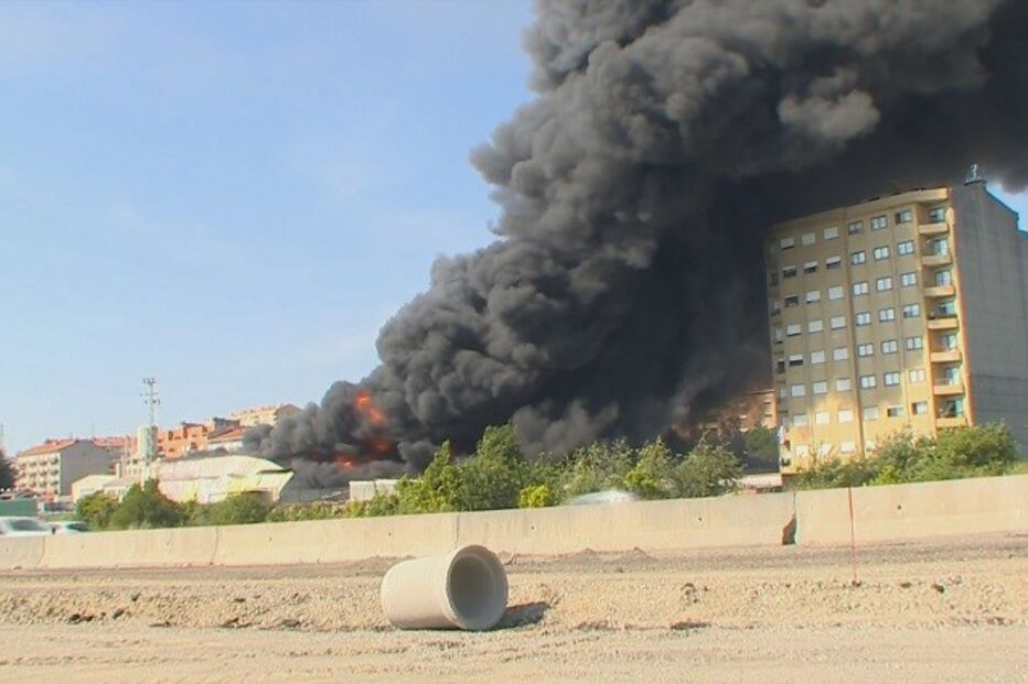 incêndio, fábrica, gaia