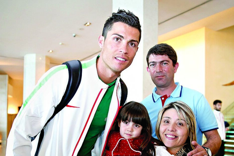 Miriam leiloa camisola de CR7 