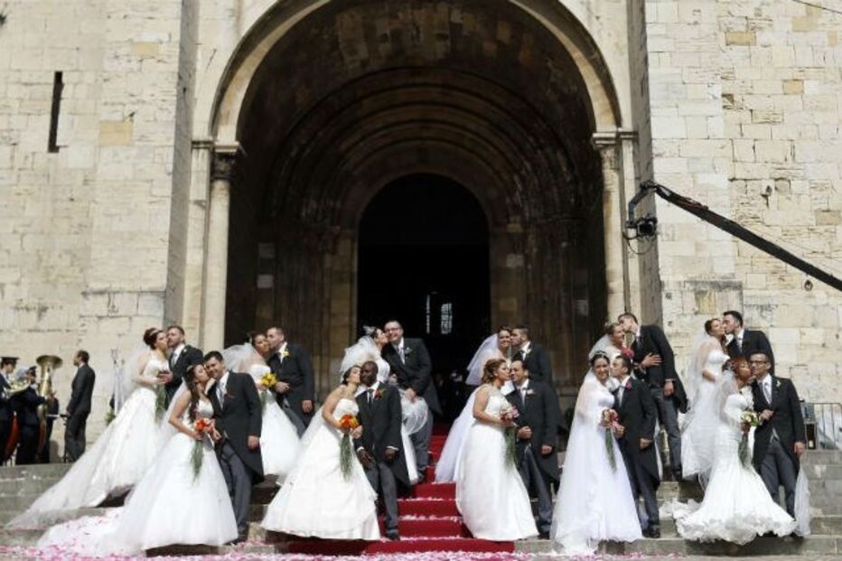 Lisboa, Noivos de Santo António, cerimónia