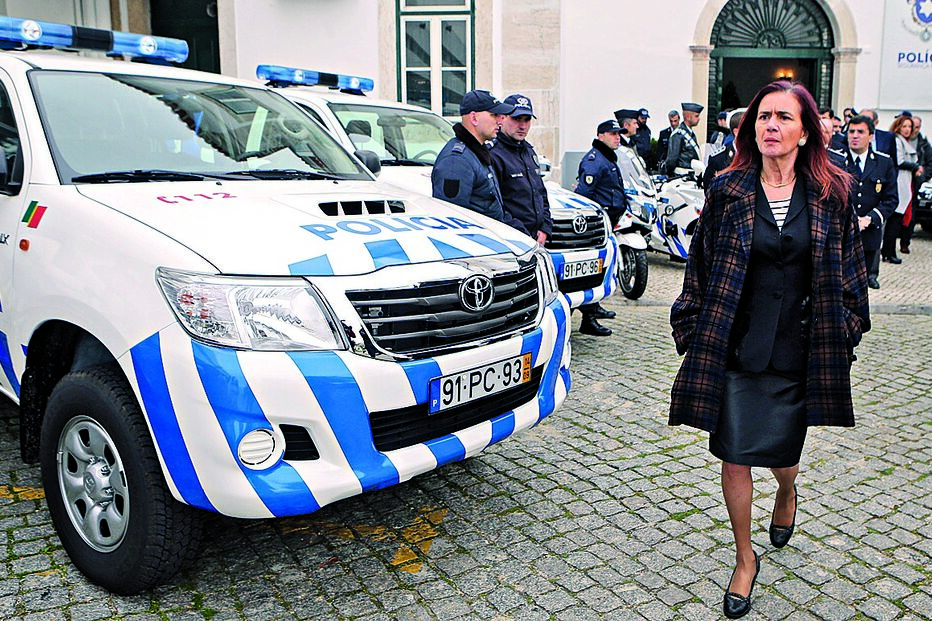 Ministra divide sindicatos da PSP 