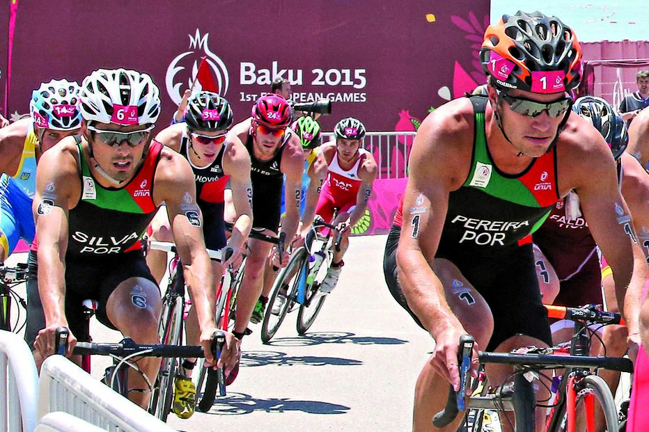 João Silva dá primeira prata 