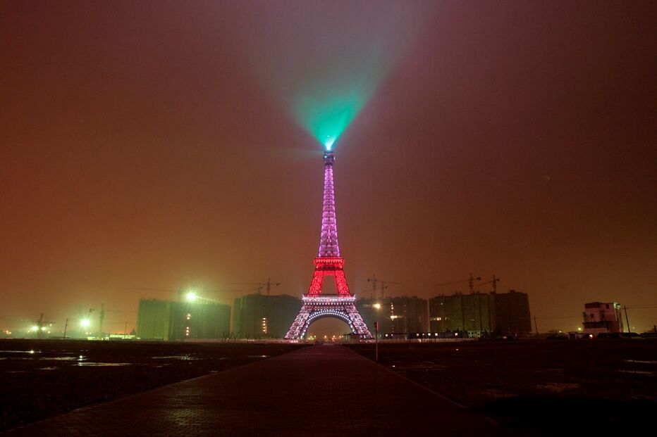 réplica, Torre Eiffel, Hangzhou, China