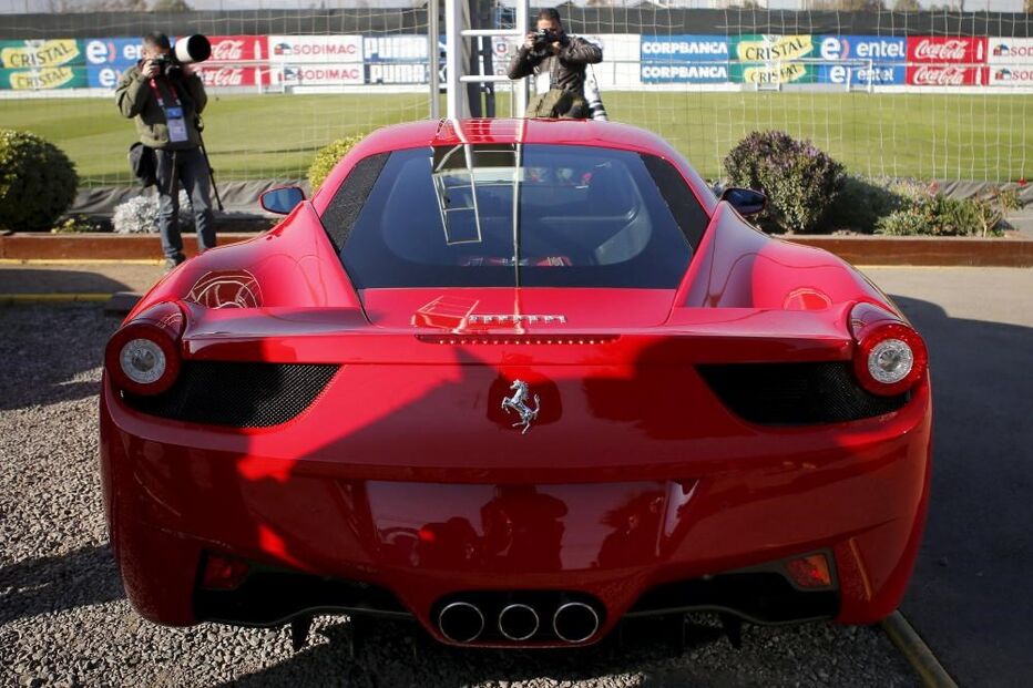 Destroços, Vidal, Arturo Vidal, Ferrari, álcool, acidente, jogador chileno, médio chileno