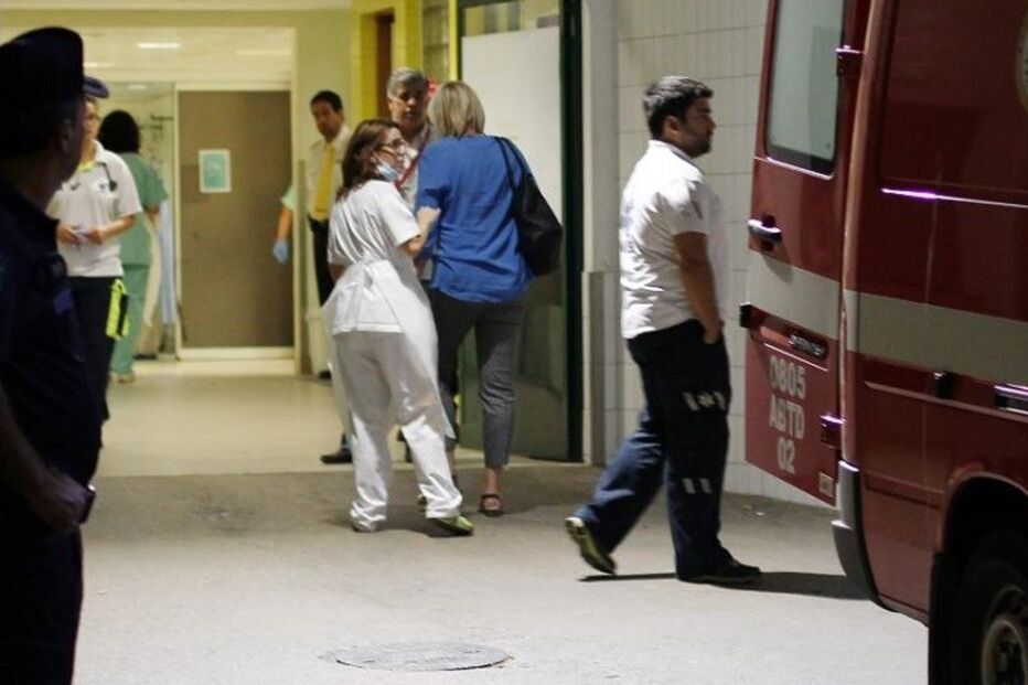 acidente, autocarro, despiste, albufeira, algarve